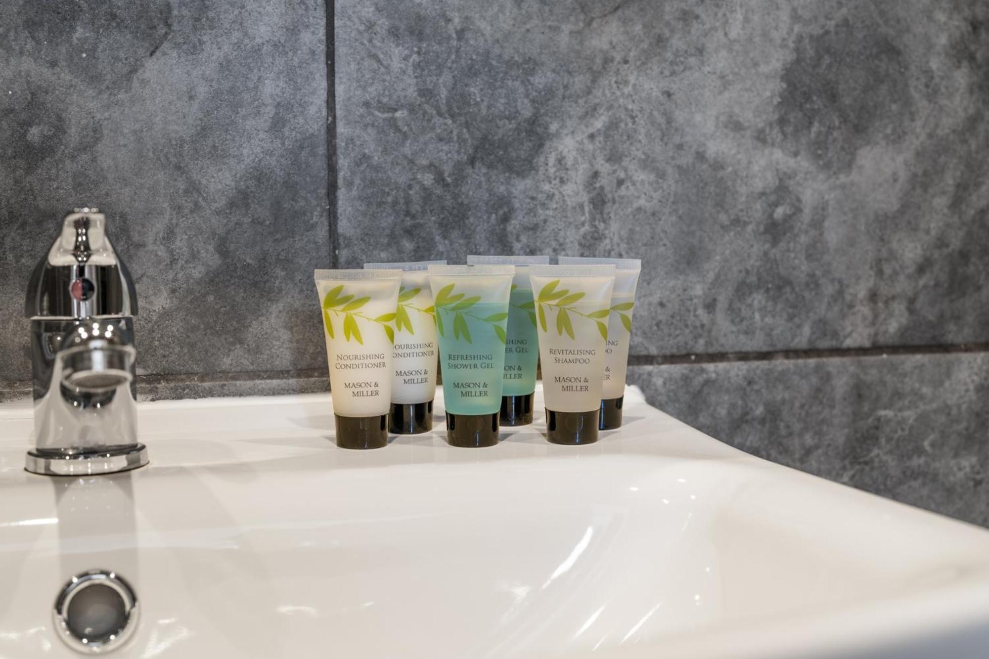 Ryam Suites Londra Dış mekan fotoğraf