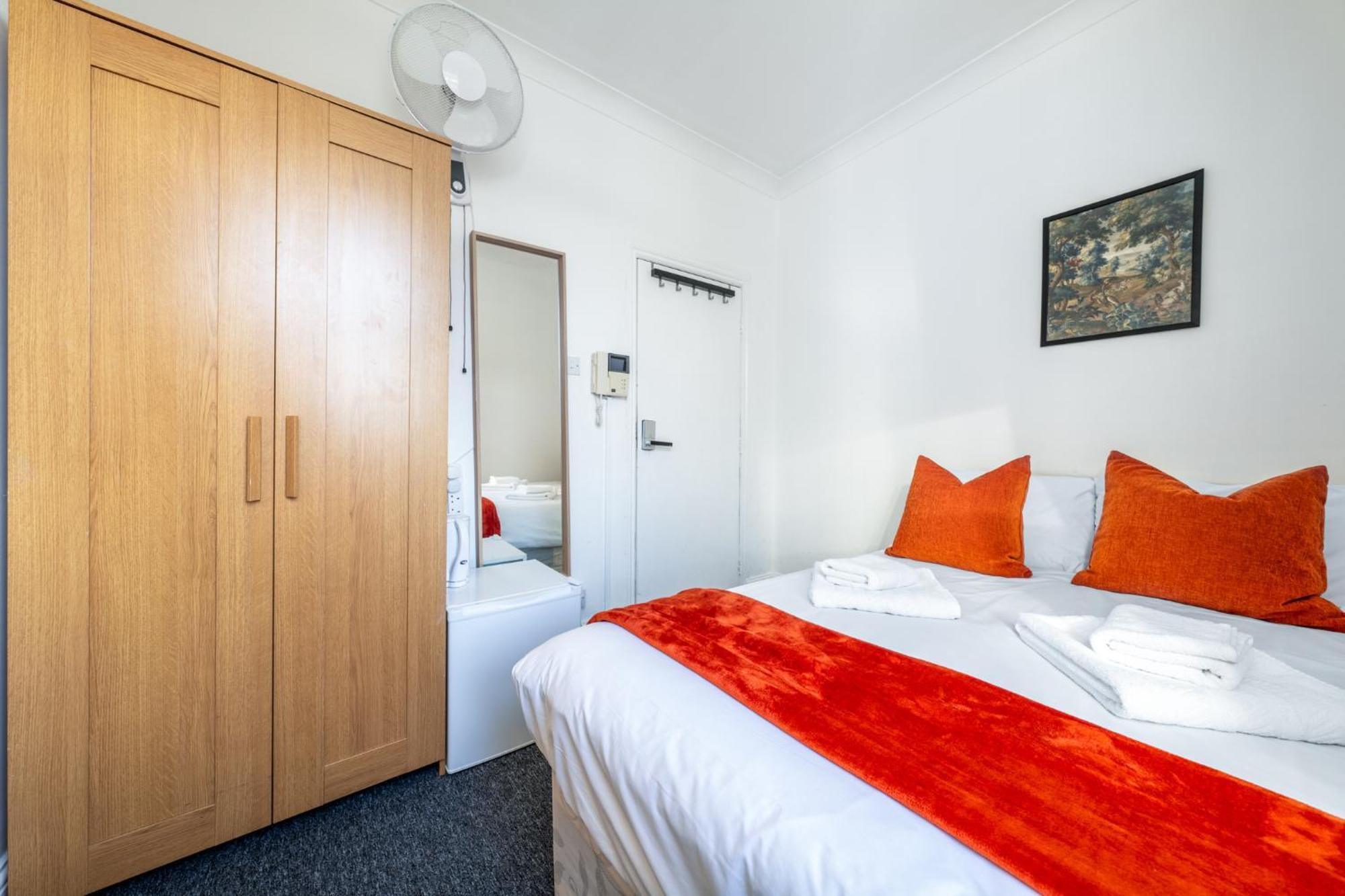 Ryam Suites Londra Dış mekan fotoğraf